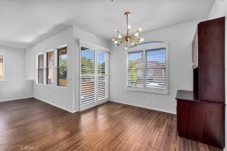 Photo #4: SB23203448 Listing 