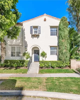 Photo #1: SB23207551 Listing 