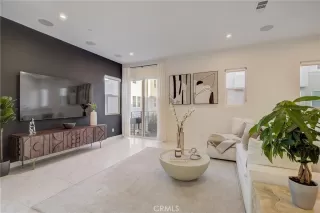 Photo #2: SB23227701 Listing 