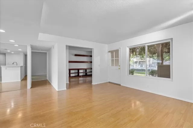 MLS: SB23230893 Condo For Sale