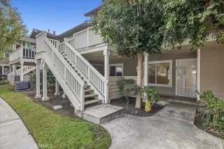 Photo #2: SB23230893 Listing 