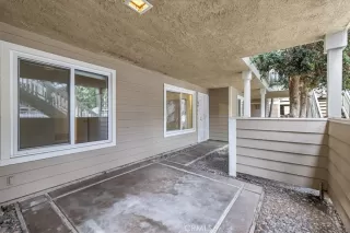 Photo #3: SB23230893 Listing 