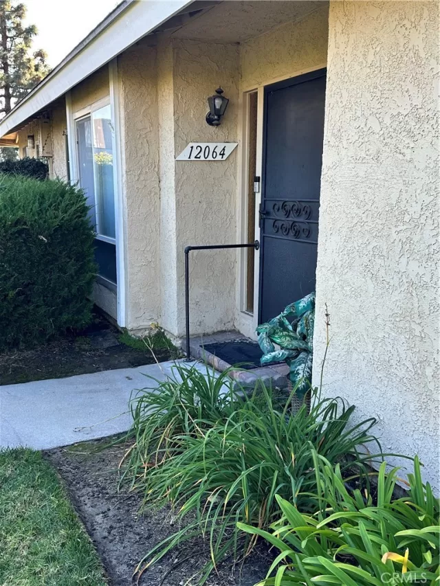 MLS: SB24021981 Condo For Sale