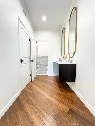 Photo #6: SB24058551 Listing 