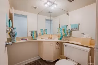 Photo #6: SB24095585 Listing 