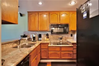 Photo #4: SB24135905 Listing