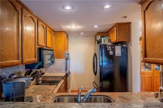 Photo #5: SB24135905 Listing