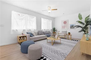 Photo #3: SB24158595 Listing 