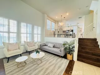 Photo #4: SB24189588 Listing 