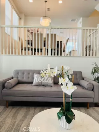 Photo #6: SB24189588 Listing 