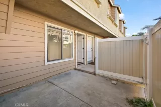 Photo #2: SB24196171 Listing 