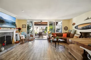 Photo #3: SB24219528 Listing