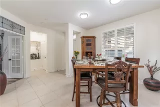 Photo #5: SB25032434 Listing 