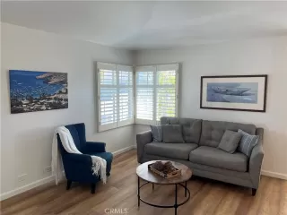 Photo #5: SB25051998 Listing