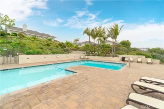 Photo #3: SB25069099 Listing 