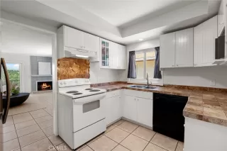 Photo #6: SB25087716 Listing 