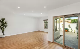 Photo #6: SB25109109 Listing