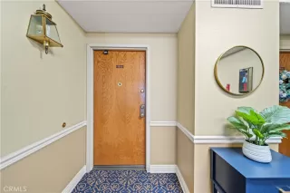 Photo #2: SB25110105 Listing 