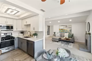 Photo #3: SB25125707 Listing 