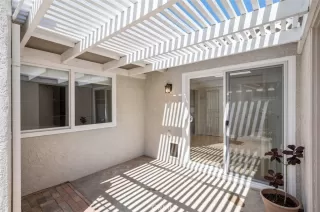 Photo #3: SB25141086 Listing 