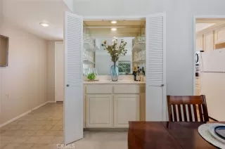 Photo #6: SB25141086 Listing 