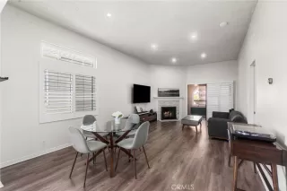 Photo #2: SB25146928 Listing