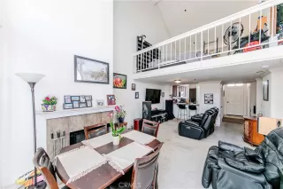 Photo #5: SB25184198 Listing