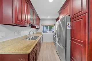 Photo #2: SB25200533 Listing 