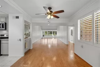 Photo #5: SB25208162 Listing