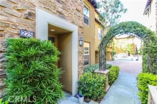 More Details about MLS # SB25214177 : 225 LONETREE