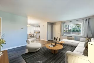 Photo #4: SB25222158 Listing 