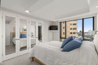 Photo #6: SB25259413 Listing 