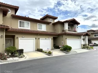 Photo #1: SB25264546 Listing 