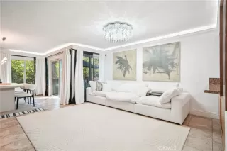 Photo #1: SB25272525 Listing 