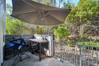 Photo #6: SB25272525 Listing 