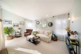 Photo #4: SB26010370 Listing 