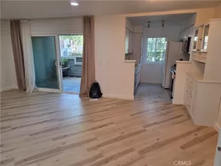 Photo #2: SB26013200 Listing 