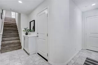 Photo #2: SB26015254 Listing 