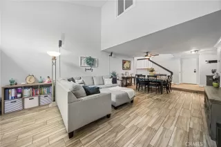 Photo #3: SB26019121 Listing 