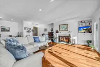 Photo #3: SB26042680 Listing 