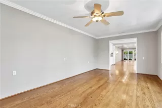 Photo #5: SB26055889 Listing 