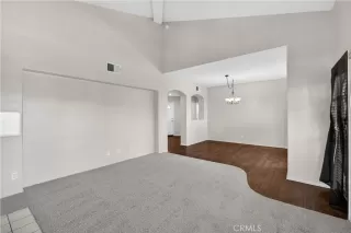 Photo #3: SB26062868 Listing 