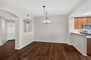 Photo #6: SB26062868 Listing 