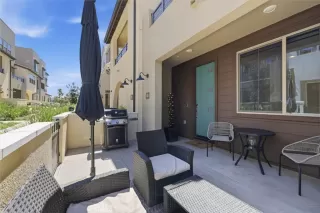 Photo #3: SB26070935 Listing 