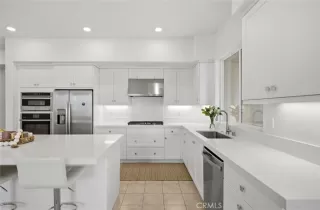 Photo #4: SB26071365 Listing 