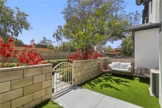 Photo #2: SB26122782 Listing