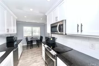 Photo #1: SB26128171 Listing