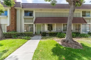 Photo #1: SB26129072 Listing