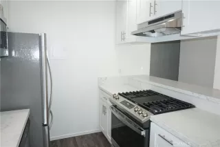 Photo #6: SR22180590 Listing 