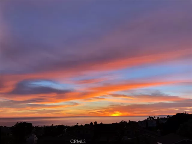 MLS: SR22235671 Condo For Sale